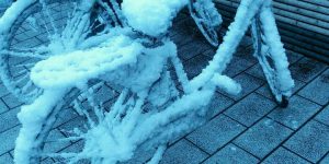 大雪の中、自転車を放置するとこうなるらしいｗｗｗｗｗｗｗｗｗｗｗｗｗｗｗｗｗ